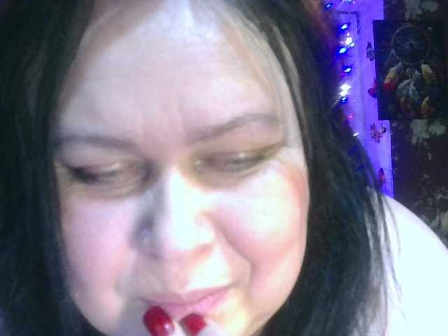 CharleeKendall's BongaCams show and profile