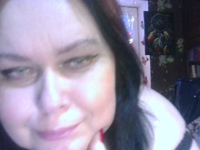 CharleeKendall's BongaCams show and profile