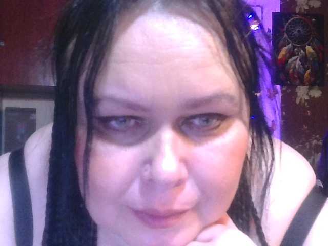 CharleeKendall – webcam model profile photo