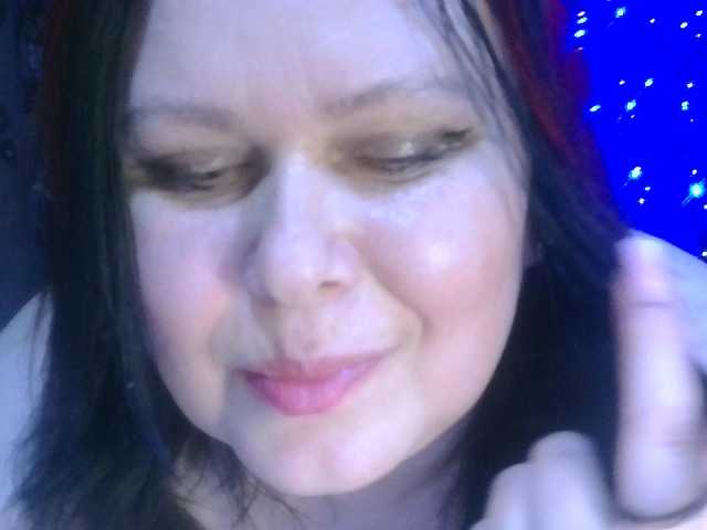 CharleeKendall live cam profile