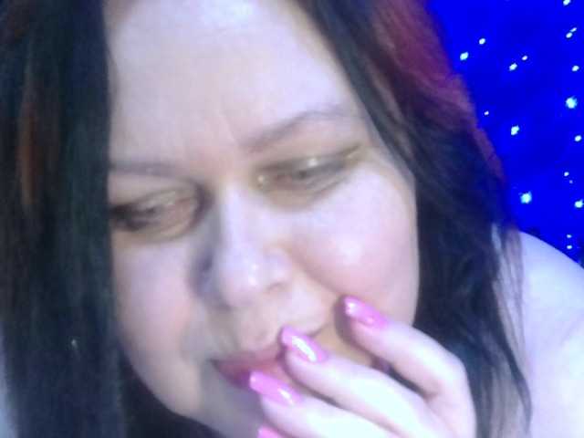 CharleeKendall's BongaCams show and profile