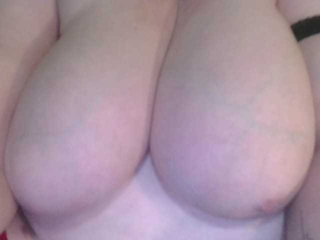 CharleeKendall – webcam model profile photo