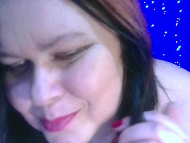 CharleeKendall Live Cam on BongaCams