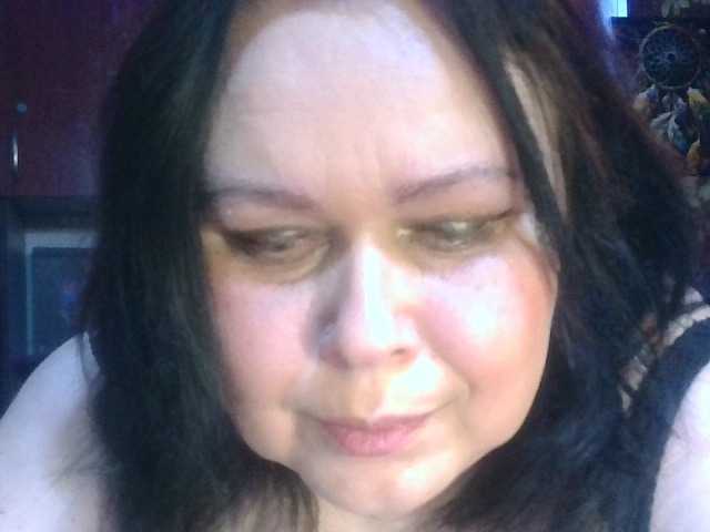 CharleeKendall's BongaCams show and profile