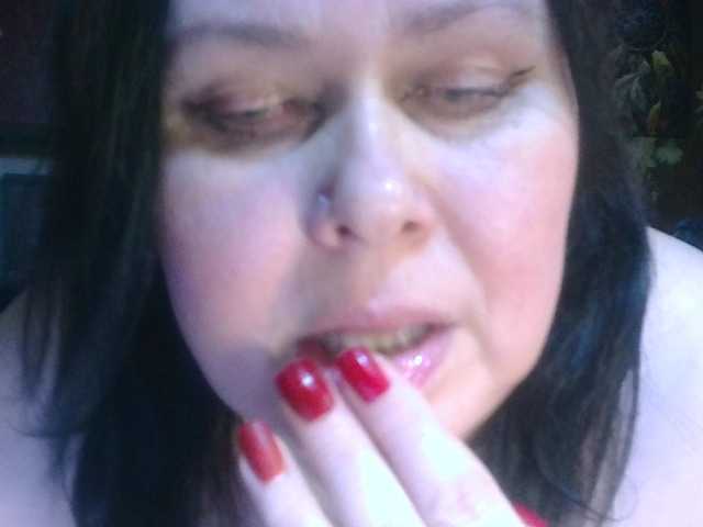 CharleeKendall's BongaCams show and profile