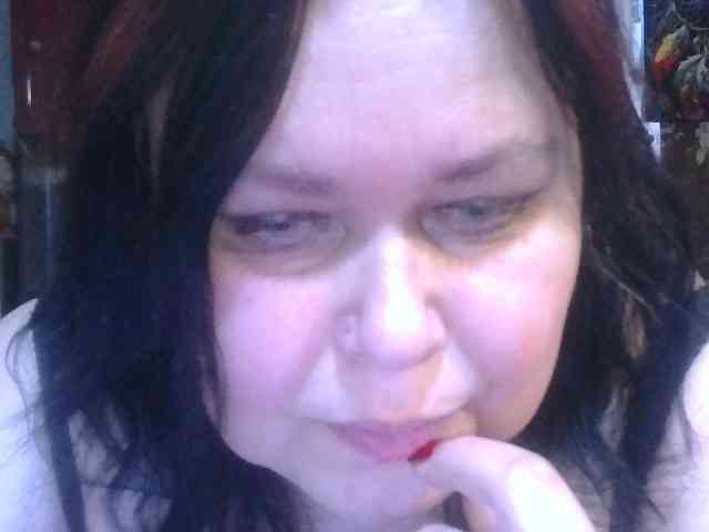 CharleeKendall webcam