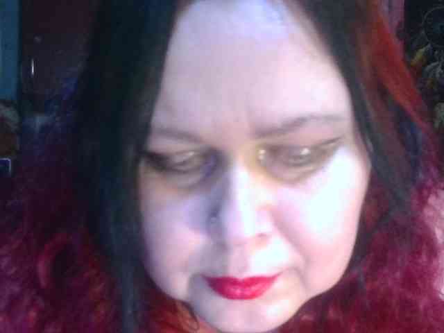 CharleeKendall webcam