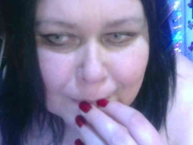 CharleeKendall webcam