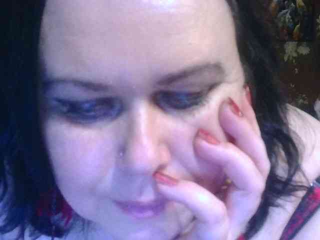 CharleeKendall webcam