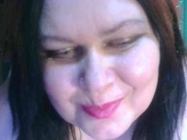 CharleeKendall webcam