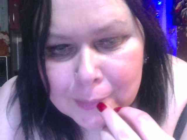 CharleeKendall webcam