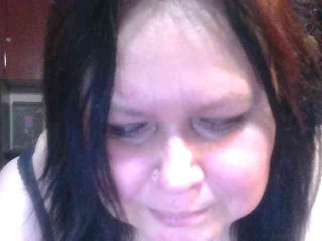 CharleeKendall webcam