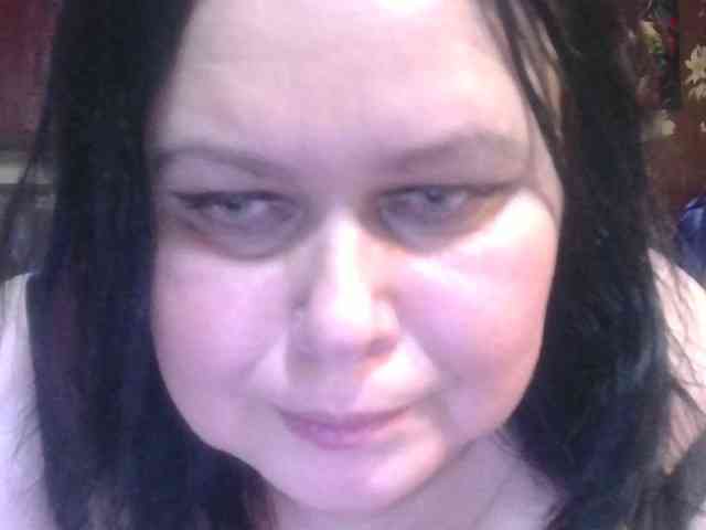 CharleeKendall webcam