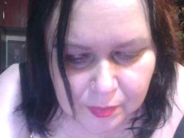 CharleeKendall webcam