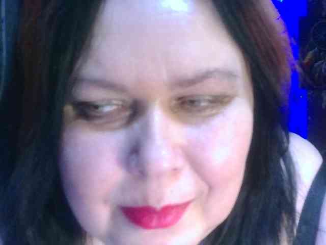 CharleeKendall webcam