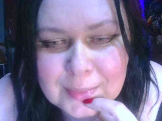 CharleeKendall webcam