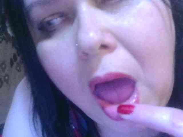 CharleeKendall webcam