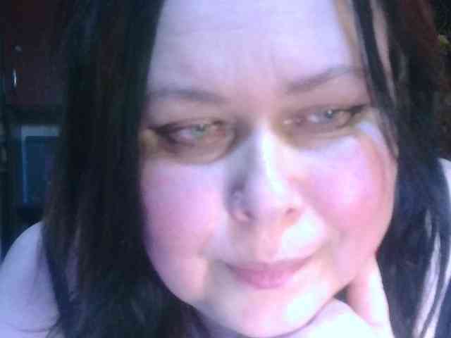 CharleeKendall webcam