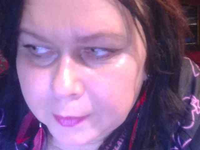 CharleeKendall webcam