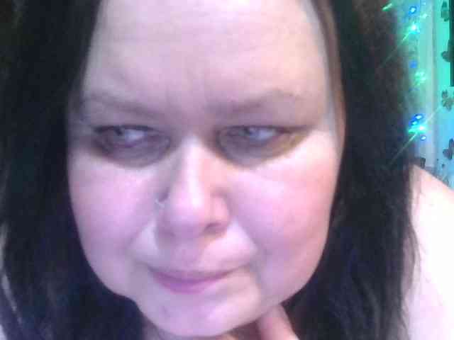 CharleeKendall webcam