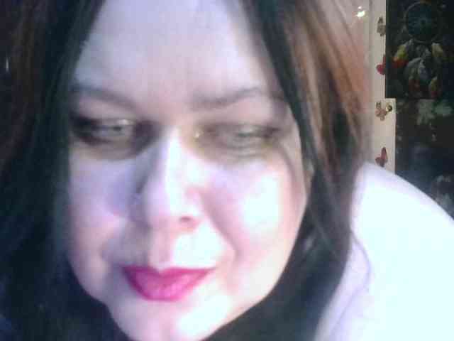 CharleeKendall webcam