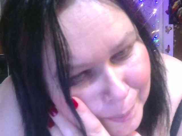 CharleeKendall webcam