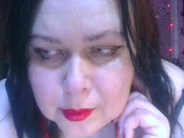 CharleeKendall webcam