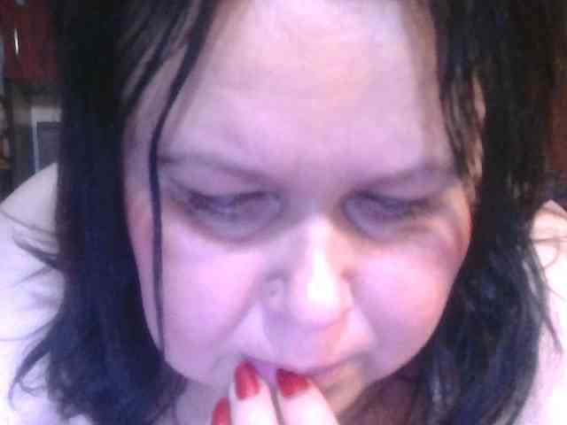 CharleeKendall webcam