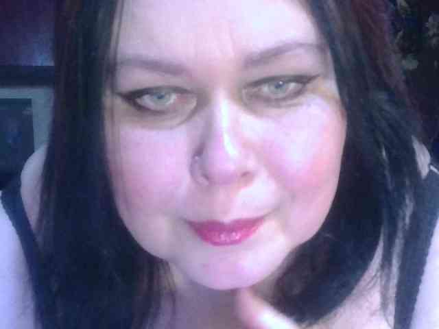 CharleeKendall webcam