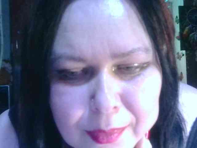 CharleeKendall webcam