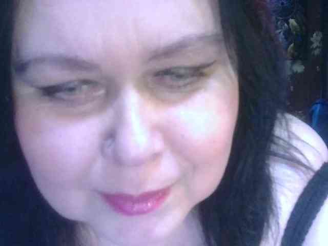 CharleeKendall webcam