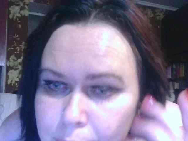 CharleeKendall webcam