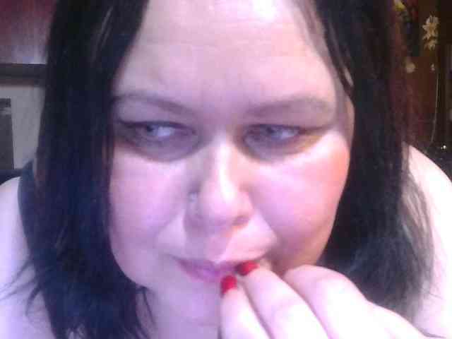 CharleeKendall webcam