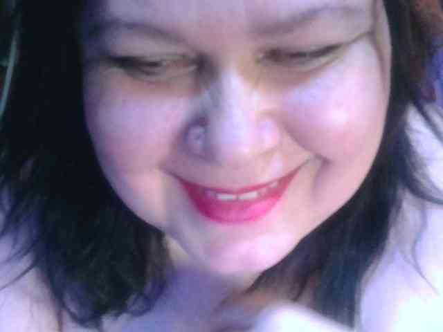 CharleeKendall webcam