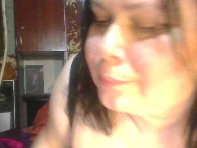 CharleeKendall webcam