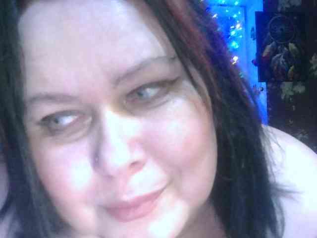 CharleeKendall webcam