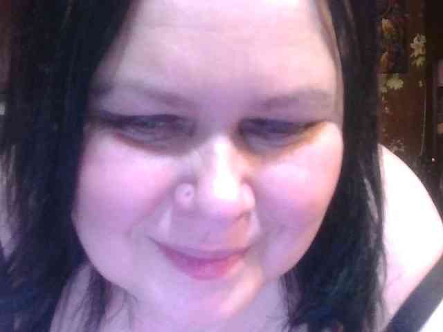 CharleeKendall webcam