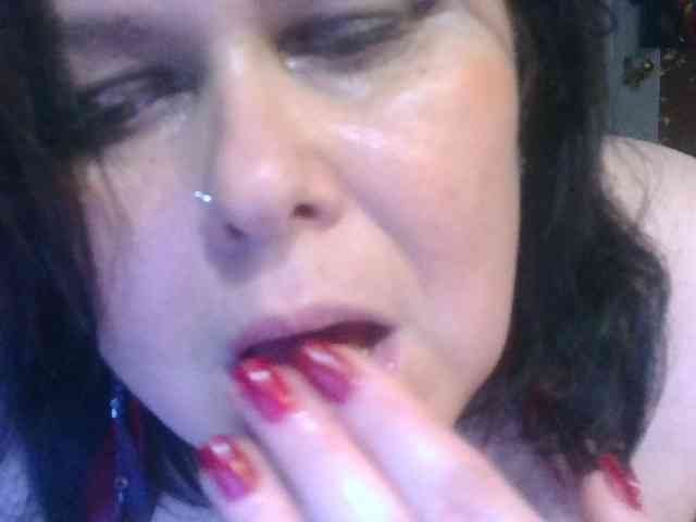 CharleeKendall webcam