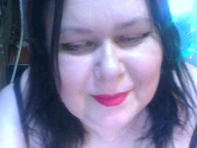 CharleeKendall webcam