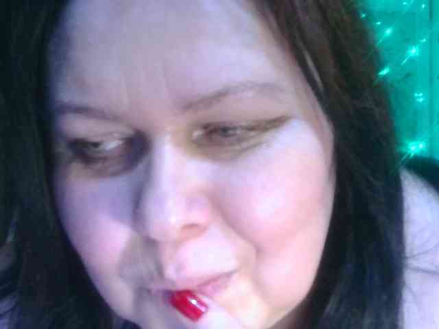 CharleeKendall webcam