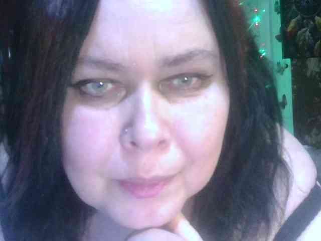 CharleeKendall webcam