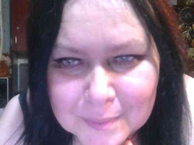 CharleeKendall webcam