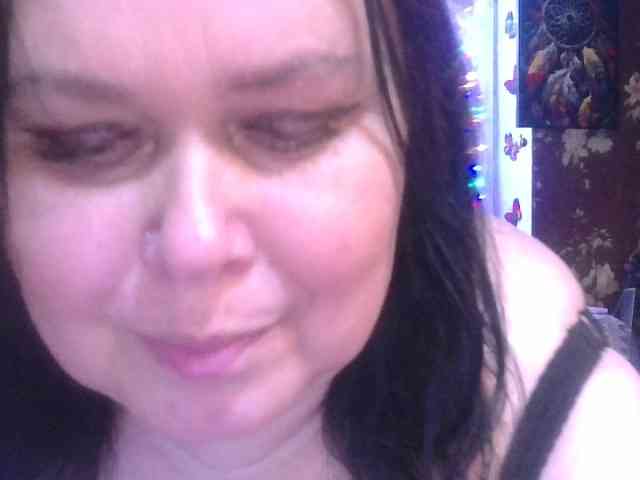 CharleeKendall webcam