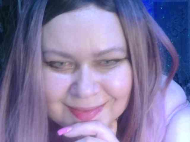 CharleeKendall webcam