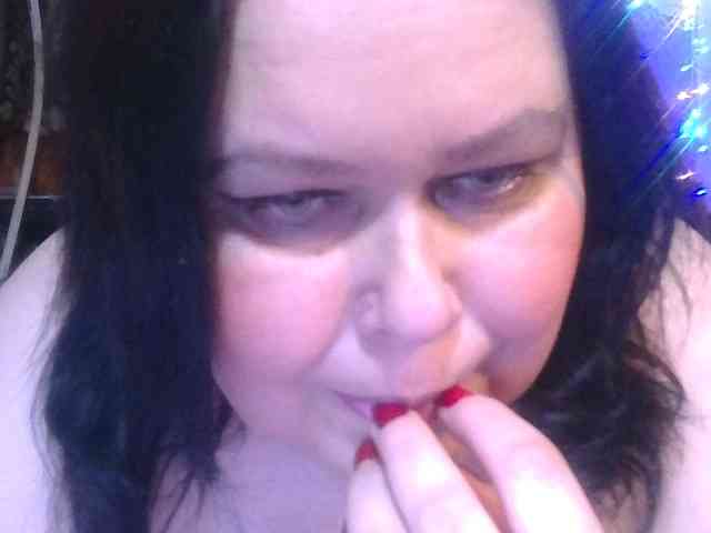 CharleeKendall webcam