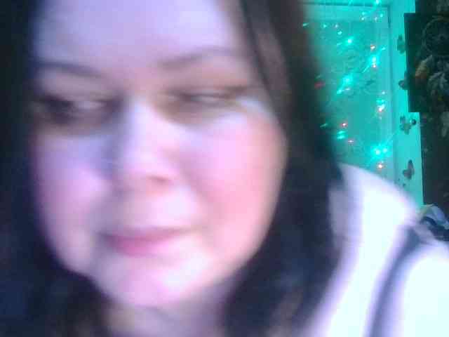 CharleeKendall webcam