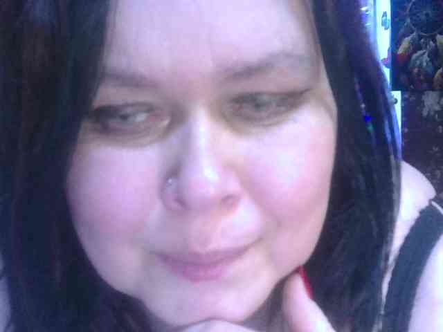 CharleeKendall webcam