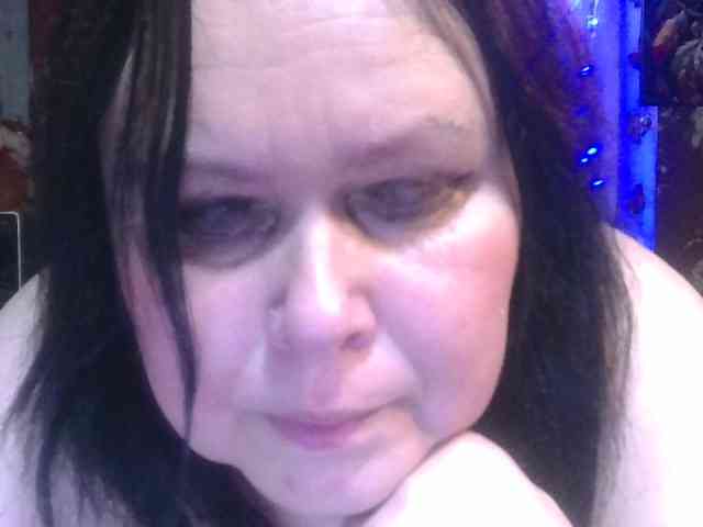 CharleeKendall webcam