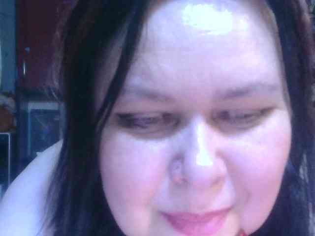 CharleeKendall webcam