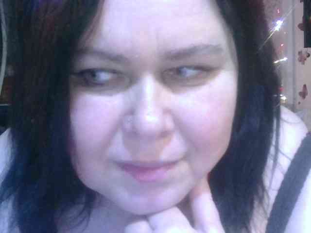 CharleeKendall webcam